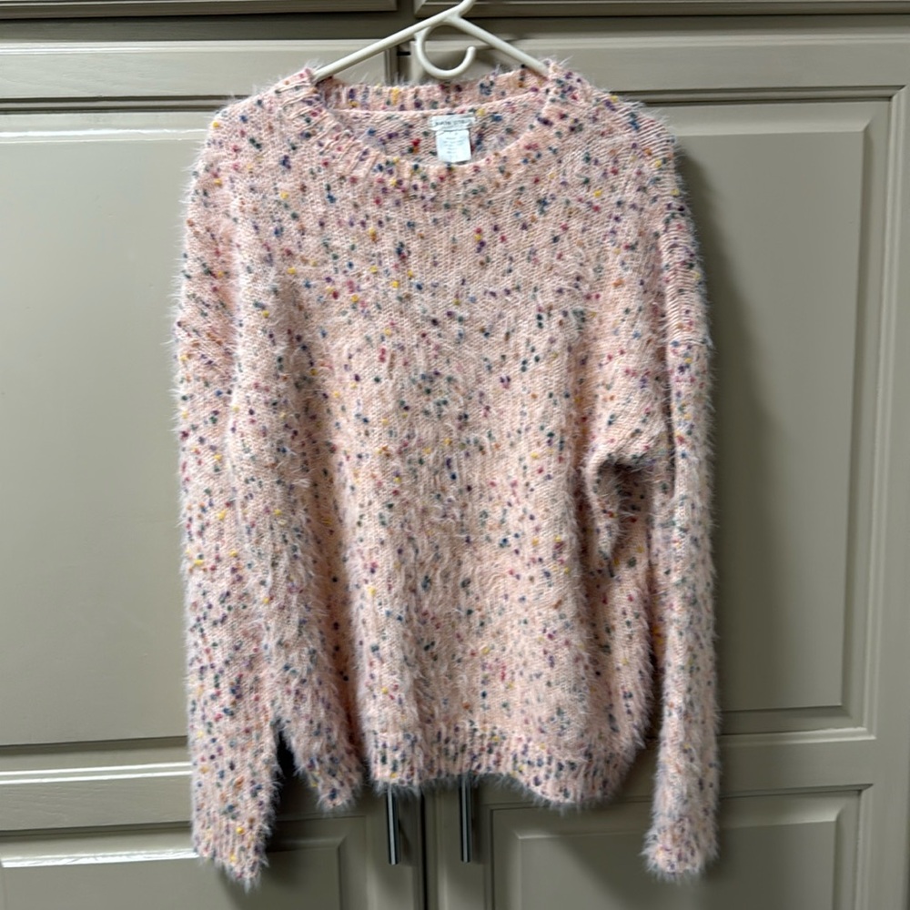 Main Strip Women's Pink Fuzzy Soft Loose Fit Sweater Size L